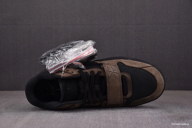 Jumpman TR FZ8117-204 Scott Jack x Jordan Travis 1027